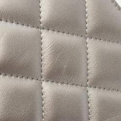 Pre Owned Chanel Shoulder Bag Leather Gold