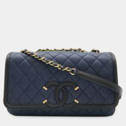مملوكة مسبقًا Chanel Cc Filigree Coco Mark Flap Bag With Chain Shoulder In Navy Caviar Leather