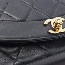 Pre Owned Chanel Matelasse Diana Flap Shoulder Bag Lambskin (Sheepskin) Black