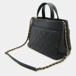 مملوكة مسبقًا Chanel Matelasse Small Handbag With Chain Shoulder Strap Caviar Skin Black