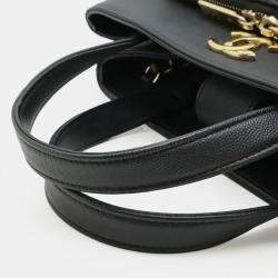 مملوكة مسبقًا Chanel Matelasse Small Handbag With Chain Shoulder Strap Caviar Skin Black