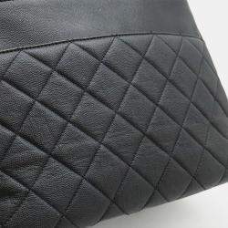 مملوكة مسبقًا Chanel Matelasse Small Handbag With Chain Shoulder Strap Caviar Skin Black