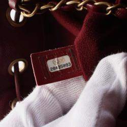 مملوكة مسبقًا حقيبة شانيل دوفيل كتف حبيبية جلد العجل بوردو