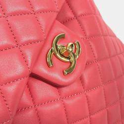 مملوكة مسبقًا Chanel Cc Coco Mark Matelasse Quilted Backpack In Lambskin Pink