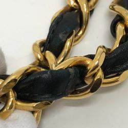 مملوكة مسبقًا حقيبة كتف شانيل سلسلة مزدوجة دكا مارك كوكو ماتيلساي 34 جلد الخروف سوداء