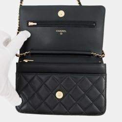 مملوكة مسبقًا محفظة بسلسلة من شانيل سلسلة موناكو مع الكو مارك جلد خروف أسود مطرز