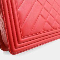 Pre Owned حقيبة شانيل كتف سلسلة علامة كوكو ماتيلّاسي بوي شانيل  لامبسكين وردي فاتح فوكسيا