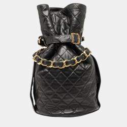 مملوكة مسبقًا حقيبة كتف بسلسلة شانيل ماتلاسيه جيب برباط جلد خروف أسود