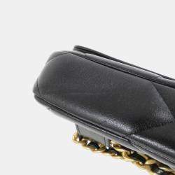 مملوكة مسبقًا حقيبة خصر شانيل 19 لاين