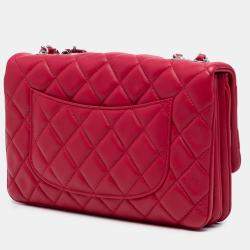 Pre Owned حقيبة قلاب شانيل بثلاثة طيات وردي متوسطة مضلعة جلد الحمل