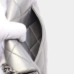Pre Owned Chanel Matelasse Shoulder Bag Leather Silver