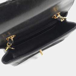 مملوكة مسبقًا Chanel Lambskin Shoulder Bag