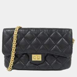 Pre Owned جراب هاتف شانيل