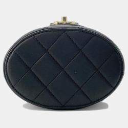 مملوكة مسبقًا Chanel Chain Shoulder Bag Coco Mark Matelasse Vanity Black