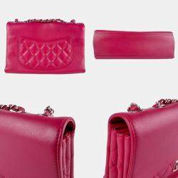 مملوكة مسبقًا Chanel Shoulder Bag Leather Metal Pink Red Silver