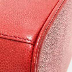 مملوكة مسبقًا حقيبة شانيل سي سي كوكو مارك فانتي حمراء جلد كافيار بحمالتي�ن للكتف