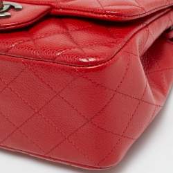 مملوكة مسبقًا Chanel Square Classic Single Flap Mini Red Quilted Caviar Leather Bag