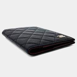 Pre Owned محفظة جواز السفر شانيل كافيار أسود