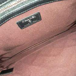 Pre Owned حقيبة كلاتش شانيل جلد حمل أسود وسط جديد