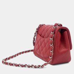 Pre Owned Chanel Red Lambskin Leather Lambskin Petit Sac Crossbody Bag