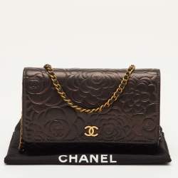 Pre Owned Chanel Metallic Embossed Camellia Leather CC Wallet On Chain