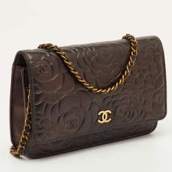 Pre Owned Chanel Metallic Embossed Camellia Leather CC Wallet On Chain
