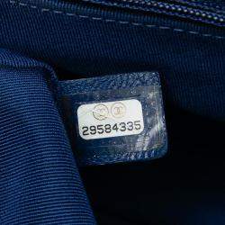 Pre Owned حقيبة شانيل 19 فلاب جلد حملان زرقاء كبيرة