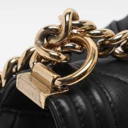 Pre Owned حقيبة شانيل بوي جلد أسود مبطن متوسطة بقلاب