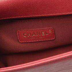 مملوكة مسبقًا Chanel Boy Small Red Calf Leather Shoulder Bag