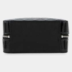 Pre Owned حقيبة شانيل فانيتي جلد لامع أسود