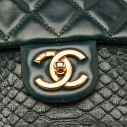 مملوكة مسبقًا حقيبة شانيل قلاب حضري مرقع جلد مبطن وأصلة CC أخضر داكن