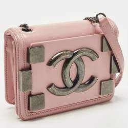 Pre Owned Chanel Boy Brick Pink Quilted Leather and Plexiglass Flap Bag