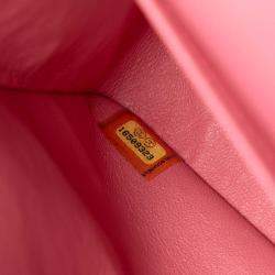 مملوكة مسبقًا حقيبة شانيل كلاسيك جلد لامبسكين وردي جامبو بقلاب مزدوج