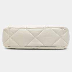 مملوكة مسبقًا Chanel White Large Lambskin 19 Flap