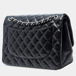 مملوكة مسبقًا Chanel Black Jumbo Classic Lambskin Double Flap