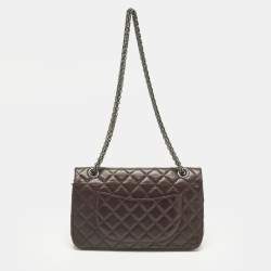 مملوكة مسبقًا Chanel Lucky Charm Reissue 2.55 Classic 225 Dark Burgundy Aged Quilted Leather Flap Bag