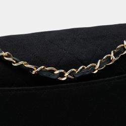 مملوكة مسبقًا Chanel Black CC Quilted Jersey and Lambskin Flap