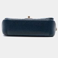 مملوكة مسبقًا Chanel Blue Mini Quilted Caviar Chain Soul Flap