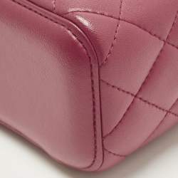 مملوكة مسبقًا Chanel Vanity Case Mini Pink Quilted Leather Chain Bag