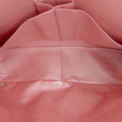 مملوكة مسبقًا حقيبة شانيل اليدوية كبيرة كلاسيكية جلد كافيار لؤلؤية وردية قلاب مزدوج