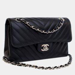 Pre Owned حقيبة شانيلا شيفرون جلد الحمل أسود صغيرة بقلاّب مزدوج