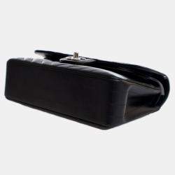 Pre Owned حقيبة شانيلا شيفرون جلد الحمل أسود صغيرة بقلاّب مزدوج