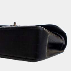 Pre Owned حقيبة شانيلا شيفرون جلد الحمل أسود صغيرة بقلاّب مزدوج