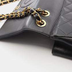 Pre Owned Chanel Vintage CC Maxi Jumbo Black Lambskin Quilted Flap Bag
