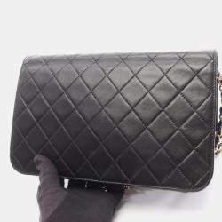 مملوكة مسبقًا Chanel Full Flap Black Leather Shoulder Bag