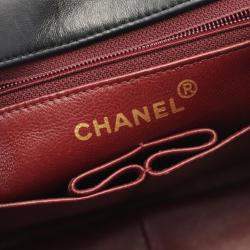 Pre Owned Chanel Flap Turnlock Black Leather Shoulder Bag