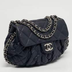 مملوكة مسبقًا حقيبة شانيل سي سي كحلية جلدية مبطنة بسلسلة