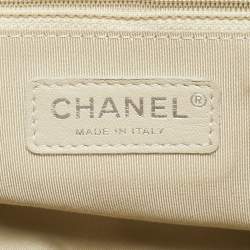 مملوكة مسبقًا حقيبة شانيل سي سي كحلية جلدية مبطنة بسلسلة