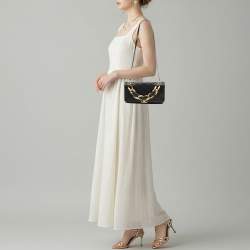 مملوكة مسبقًا Chanel Chain is More Black Quilted Leather Flap Bag