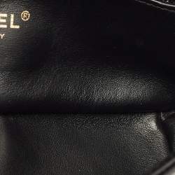 مملوكة مسبقًا Chanel Chain is More Black Quilted Leather Flap Bag